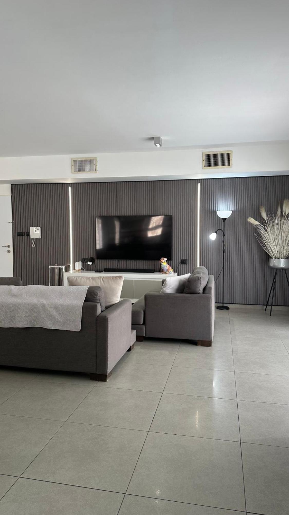 Luxury Garden Floor Eilat Apartment Bagian luar foto